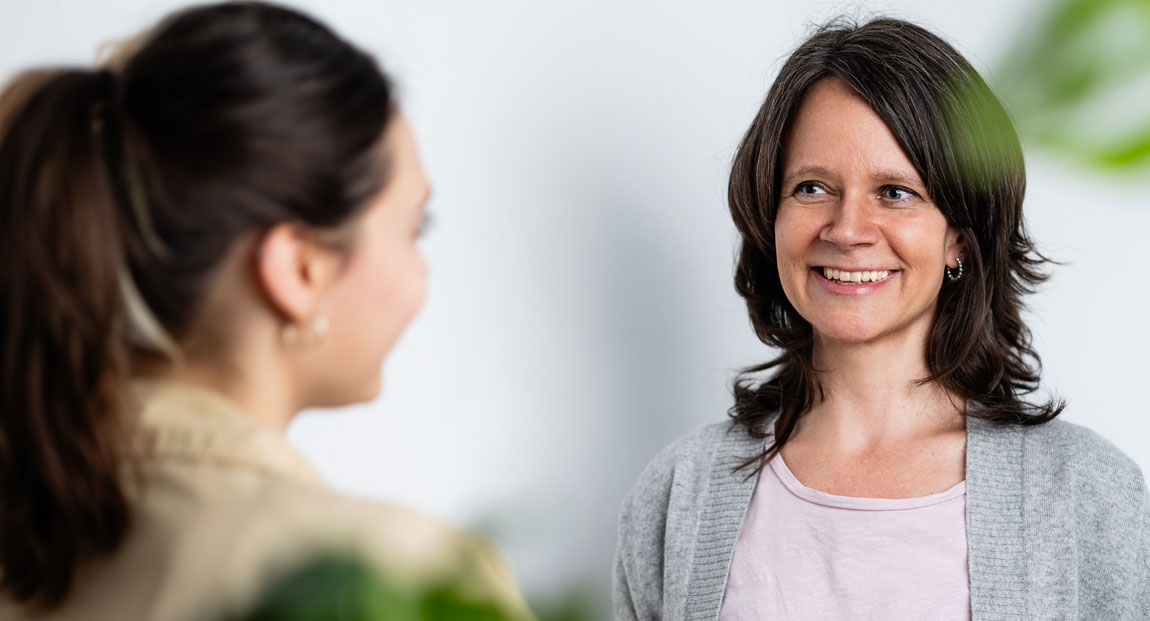 Gesprächssituation als Bild für Therapie und Coaching